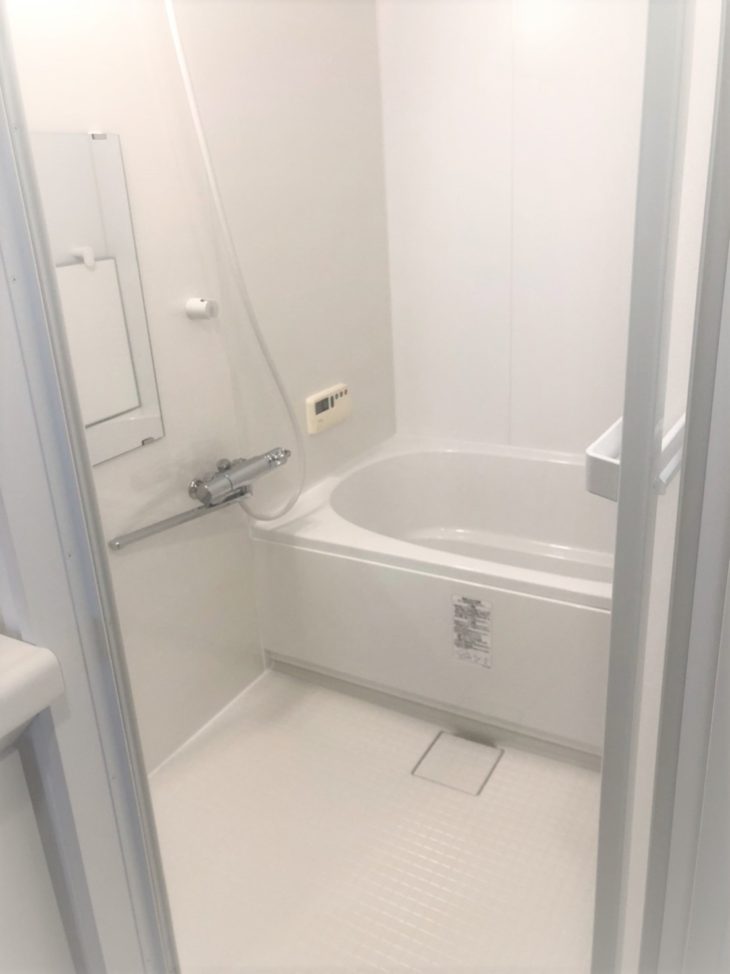 ﾘｸｼﾙの浴室　UB施工