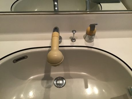 洗面水栓施工前