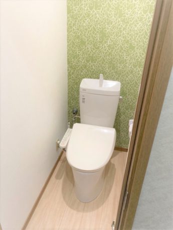 トイレ交換改修工事　完成