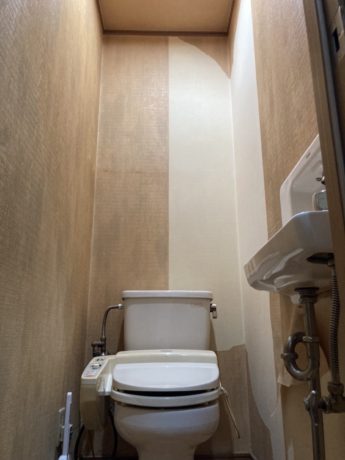 トイレ交換　工事前