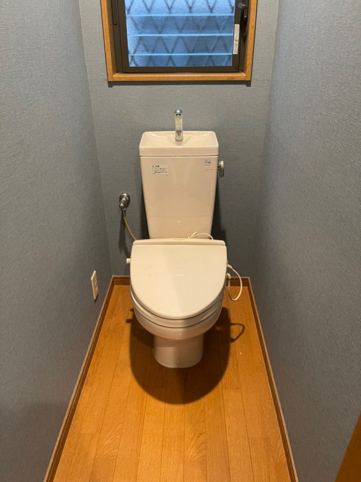 松原市トイレ取替　トイレドック　工事前写真