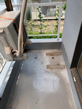 八尾市　ベランダ防水　工事写真　工事前